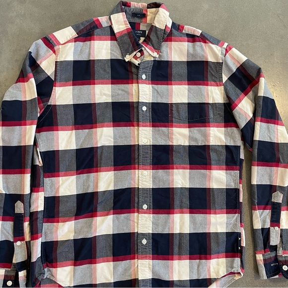 JCrew Oxford red navy blue plaid button down causal men shirt size large slim - Picture 2 of 5